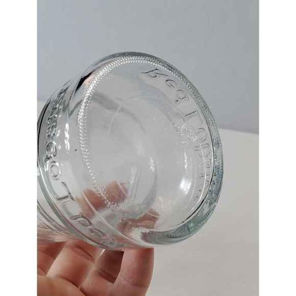 Vintage Red Lobster Sailboat Drinking Glass 7.5" Tall Clear Embossed - Picture 8 of 10